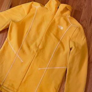 NORTHFACE WOMEN FALL/WINTER HOODIE SIZE M